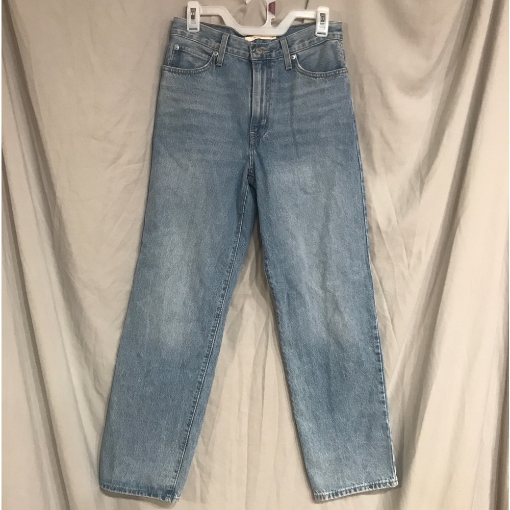 Womens 26 Levi’s